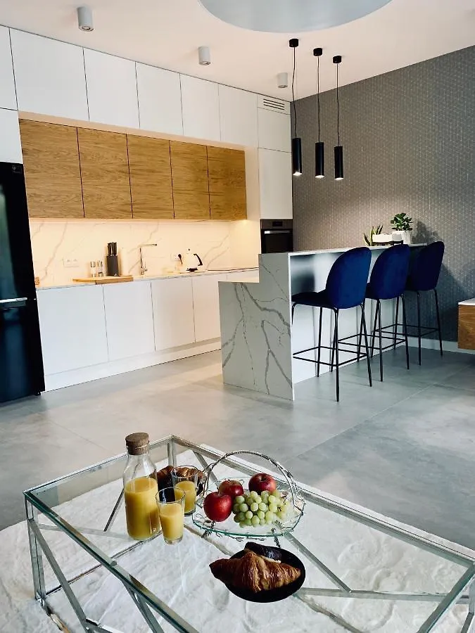 Zlota Luxury Apartments Warsaw