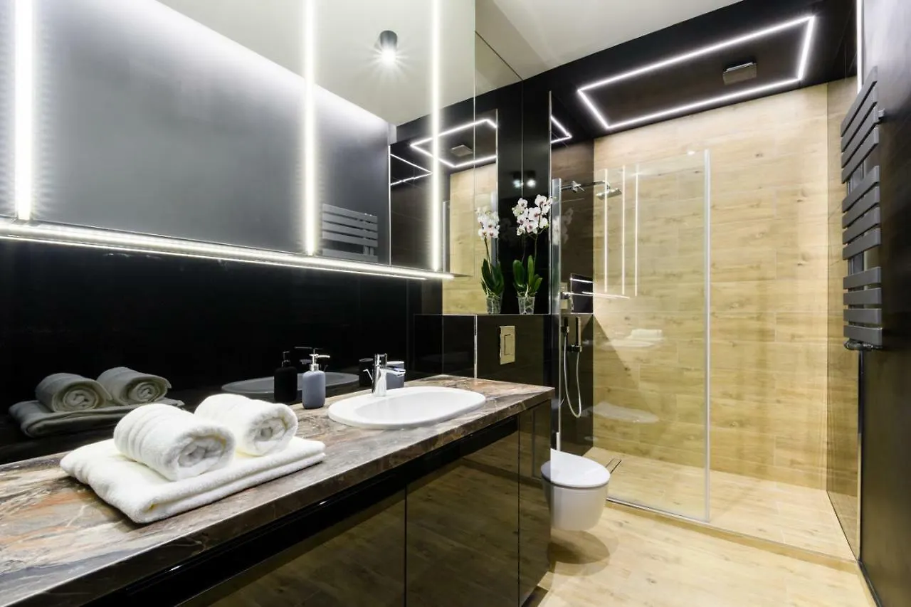 Zlota Luxury Apartments Varšava