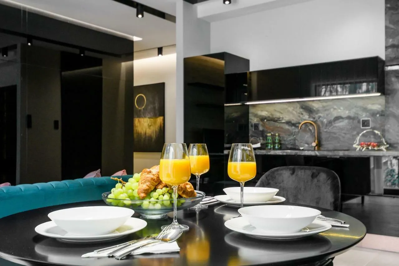 Zlota Luxury Apartments Varšava
