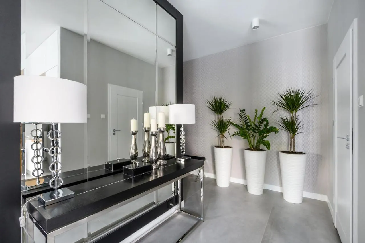 Zlota Luxury Apartments Warsaw