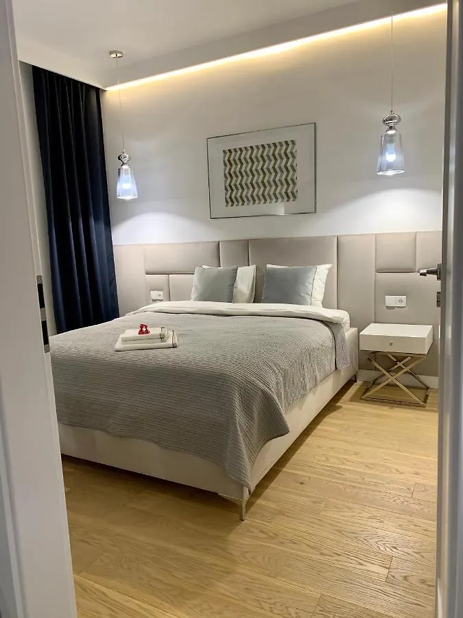 Zlota Luxury Apartments Βαρσοβία